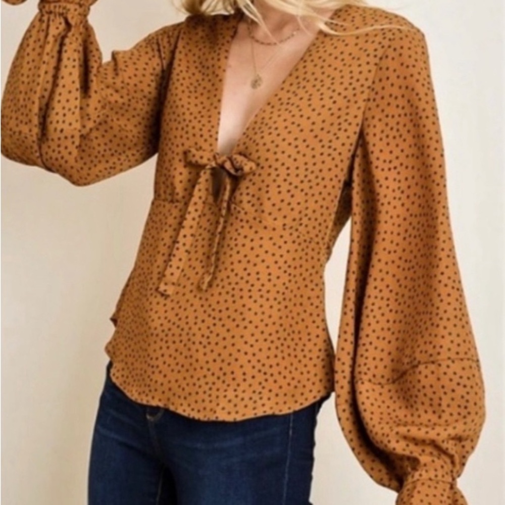 THE RESET TOP NWT